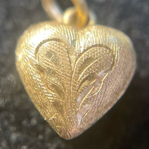 B. A. Ballou 14k puffed heart charm 18" chain 1950